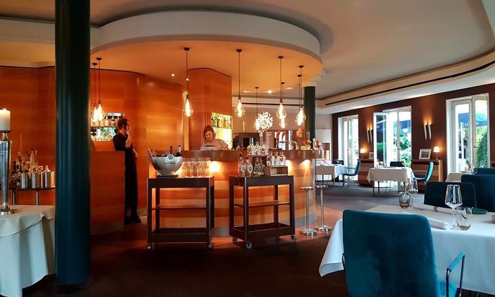 Mediterran Restaurant Lounge